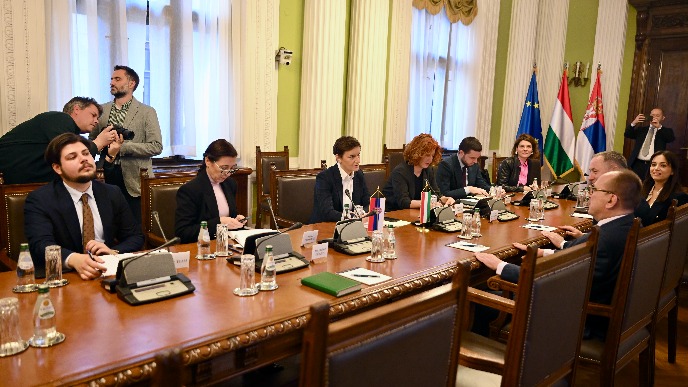 Jačanje saradnje sa Mađarskom